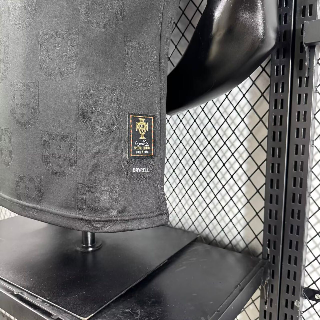 Camisola Seleção Portugal edição especial pantera negra EUSÉBIO 2026/27 PLAYER