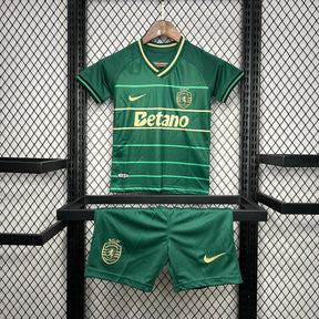 Conjunto Infantil Sporting Away 2024/25 - ÚLTIMAS UNIDADES! 🔥💚