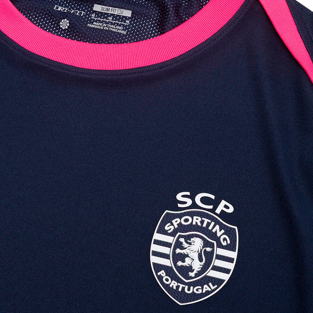 Camisola Sporting Treino Preta 2025/26 - ÚLTIMAS UNIDADES! 🔥💚