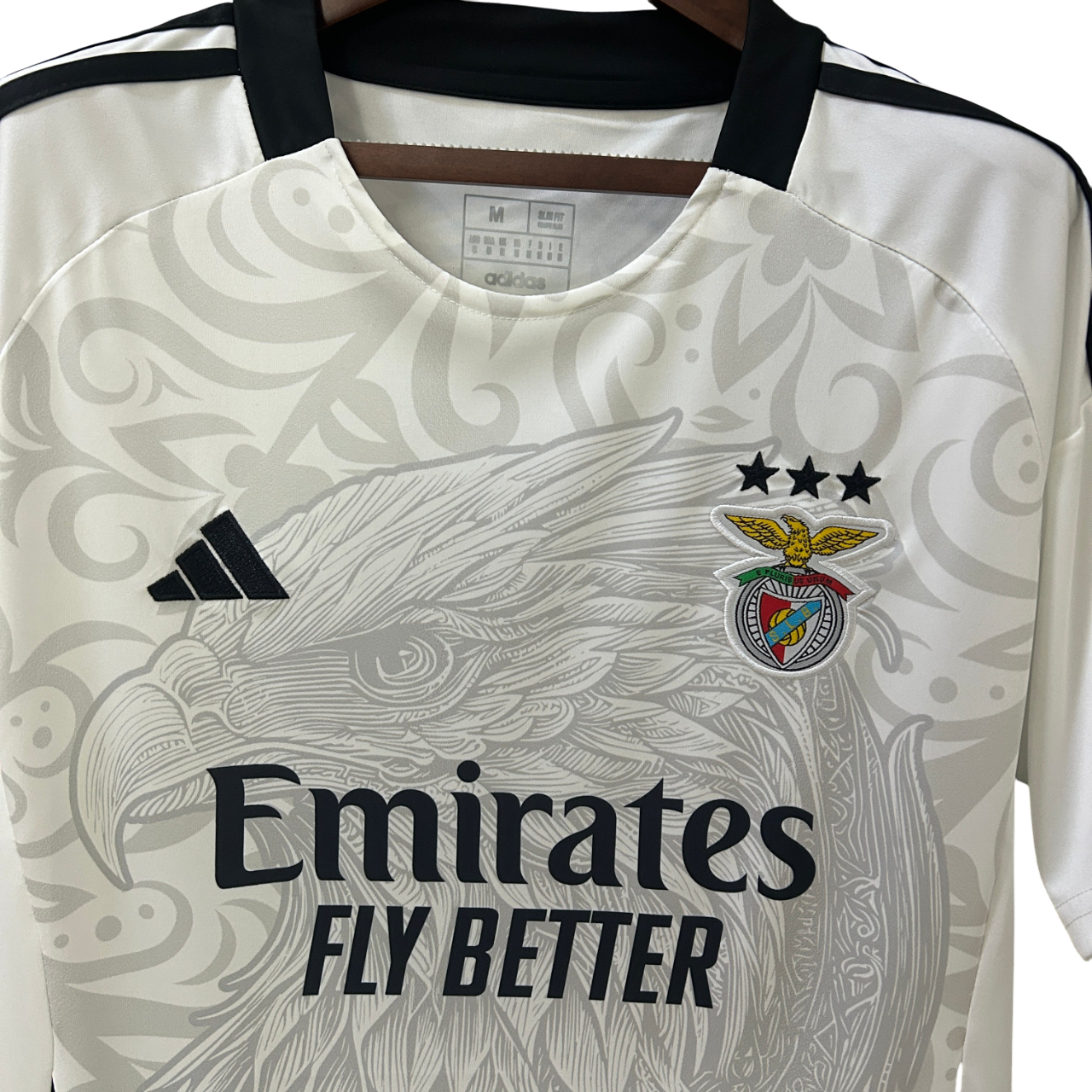 Camisola Benfica Águia Branca 2025/26 - ÚLTIMAS UNIDADES! 🔥🦅