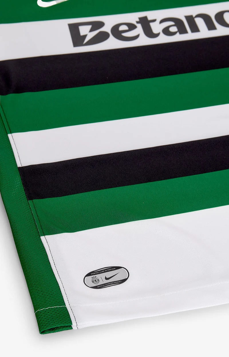 Conjunto Infantil Sporting Principal DOBRADINHA 2024/25 - MODELO EXCLUSIVO! 🦁🏆🏆